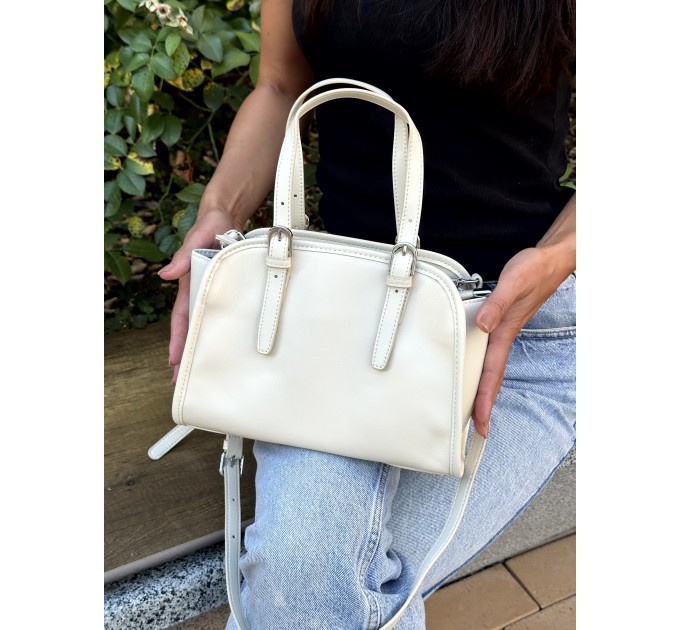 Жіноча сумка з натуральної шкіри молочна BAGS4LIFE 5515