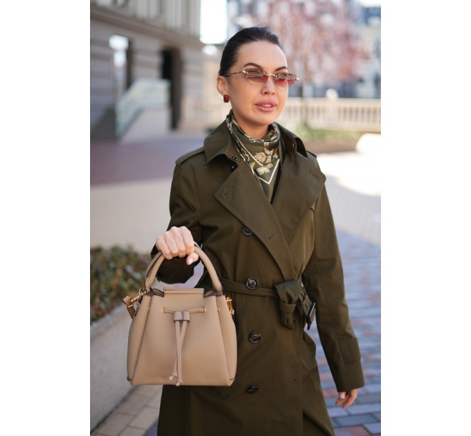 Сумка женская с натуральной кожи бежевая BAGS4LIFE 81899 с длинной ручкой