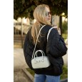 Жіноча сумка з натуральної шкіри біло-молочна BAGS4LIFE 6028 з ремінцем