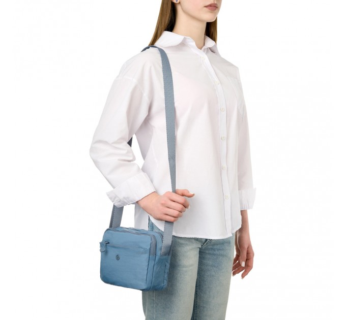 Сумка женская кросс-боди из полиэстера голубая BAGS4LIFE 66906 горизонтальная