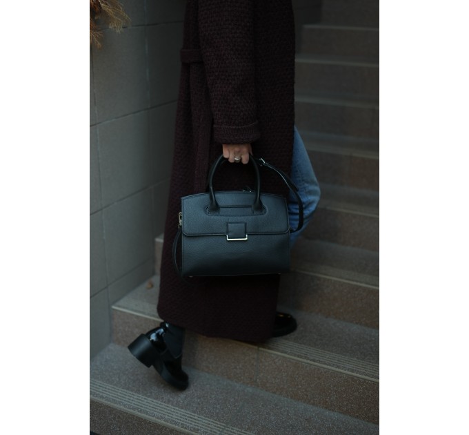 Жіноча сумка з натуральної шкіри чорна BAGS4LIFE 89190