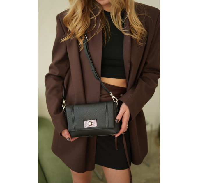 Женская сумка из натуральной кожи черная BAGS4LIFE 99167 с клапаном и застежкой