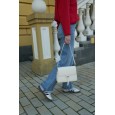 Женская сумка кросс-боди из натуральной кожи молочная BAGS4LIFE 33011 с клапаном и хлястиком