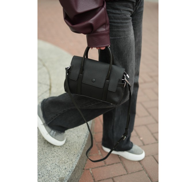 Женская сумка-тоут с натуральной кожи черная BAGS4LIFE 99067 с клапаном