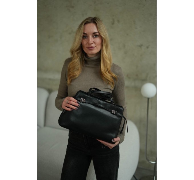 Сумка жіноча з натуральної шкіри чорна BAGS4LIFE 5139 з ремінцями