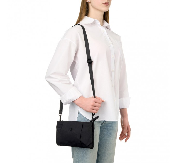 Сумка женская из полиэстера черная BAGS4LIFE 66907 плоская