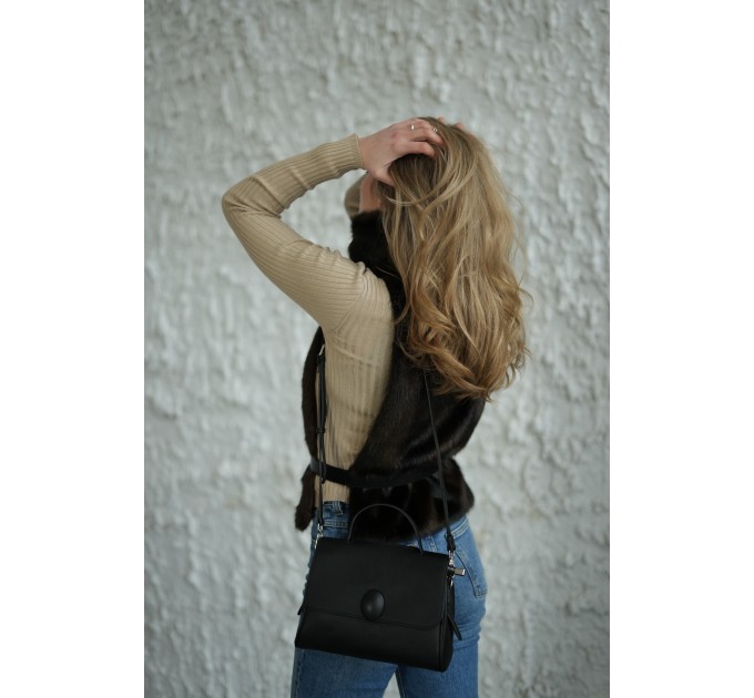 Женская сумка-портфель из натуральной кожи черная BAGS4LIFE 79030 с клапаном и ручкой