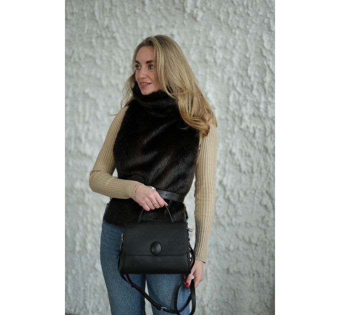 Женская сумка-портфель из натуральной кожи черная BAGS4LIFE 79030 с клапаном и ручкой