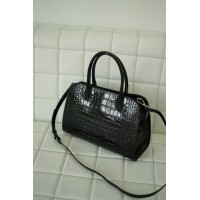 Жіноча сумка-багет з натуральної шкіри чорна BAGS4LIFE 7712 з двома ручками