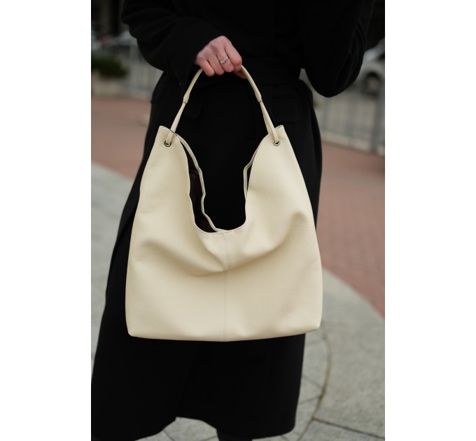 Женская сумка-мешок из натуральной кожи молочная BAGS4LIFE 9779