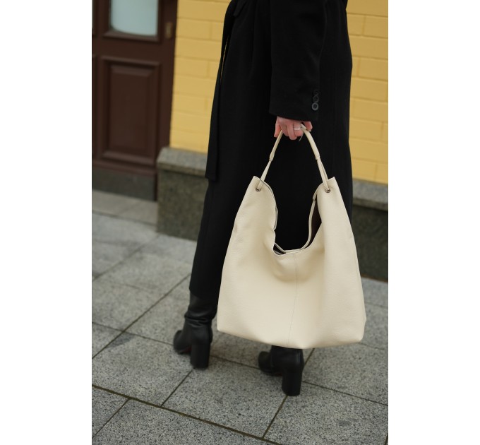 Женская сумка-мешок из натуральной кожи молочная BAGS4LIFE 9779
