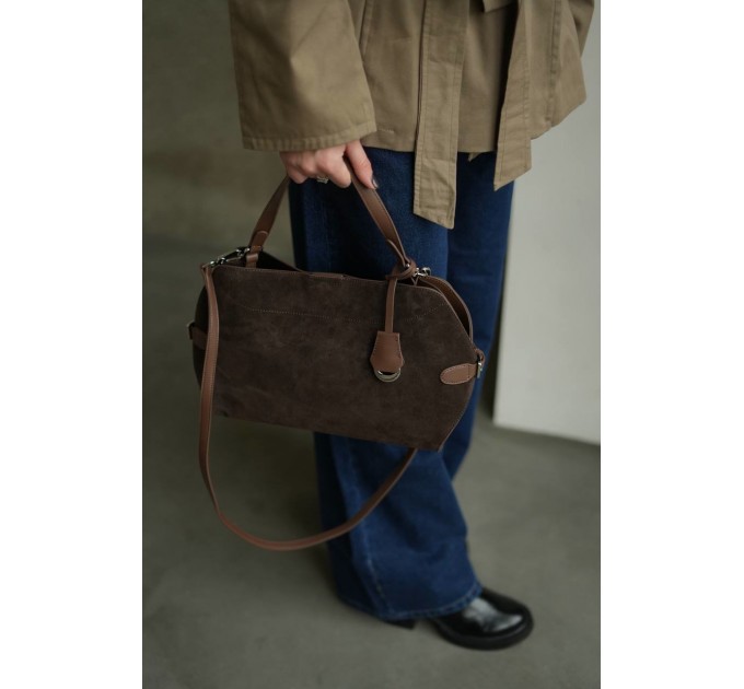 Сумка жіноча з натуральної шкіри та замші коричнева BAGS4LIFE 9880-1 з ремінцями та брелоком