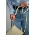 Жіноча сумка крос-боді з натуральної шкіри молочна BAGS4LIFE 55009 з клапаном