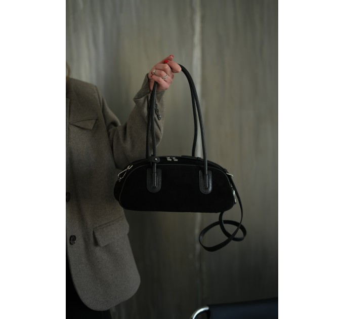 Жіноча сумка-багет з натуральної замші та шкіри чорна BAGS4LIFE 8575F з двома ручками