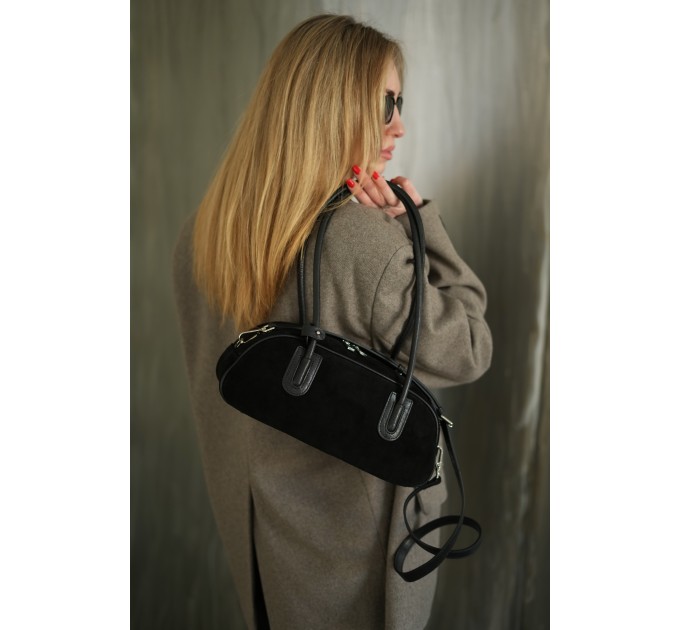 Жіноча сумка-багет з натуральної замші та шкіри чорна BAGS4LIFE 8575F з двома ручками