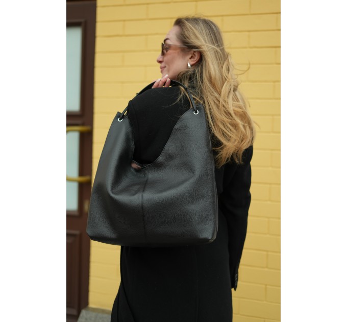 Женская сумка-мешок из натуральной кожи черная BAGS4LIFE 9779