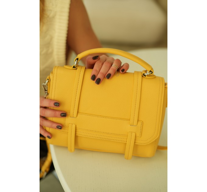 Женская сумка из натуральной кожи желтая BAGS4LIFE 99053 мал. с клапаном и ремешками
