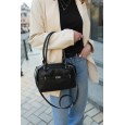 Жіноча сумка боулер з натуральної шкіри чорна BAGS4LIFE 8217 з ремінцем та двома ручками