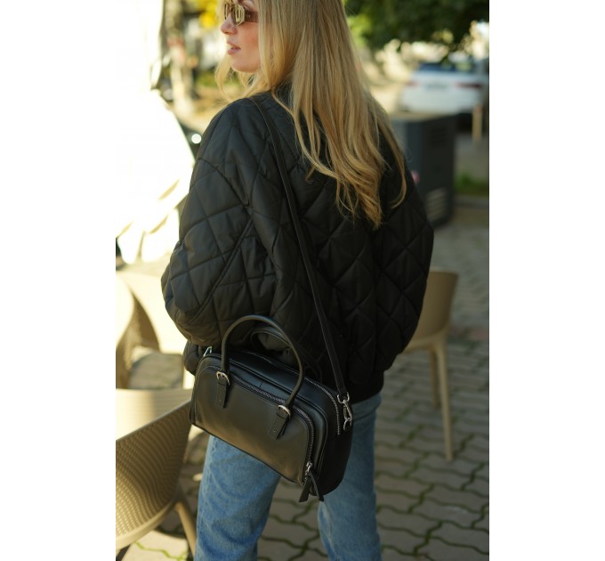 Жіноча сумка з натуральної шкіри чорна BAGS4LIFE 8208