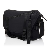 Сумка-мессенджер из полиэстера черная BAGS4LIFE 66604 с клапаном