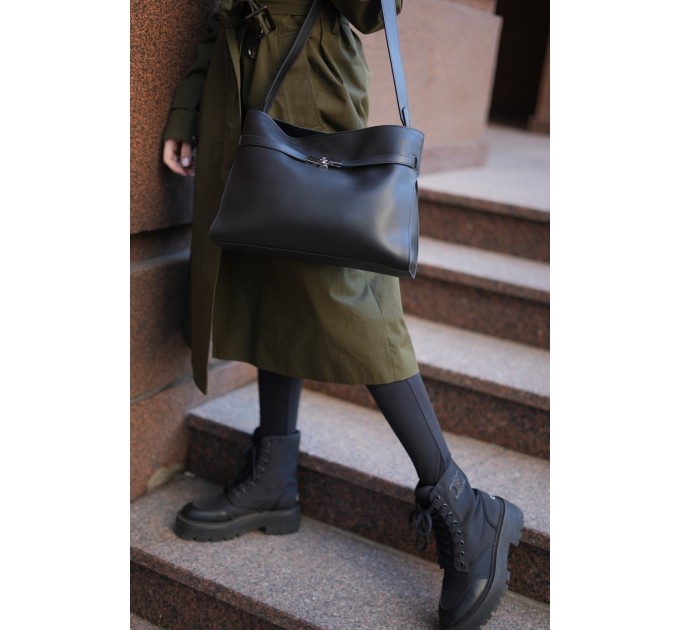 Сумка женская кожанная чорная BAGS4LIFE (T) 5157# с ремешком