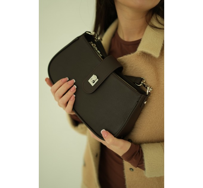 Женская сумка-багет из натуральной кожи коричневая BAGS4LIFE 8585 с клапаном и замком