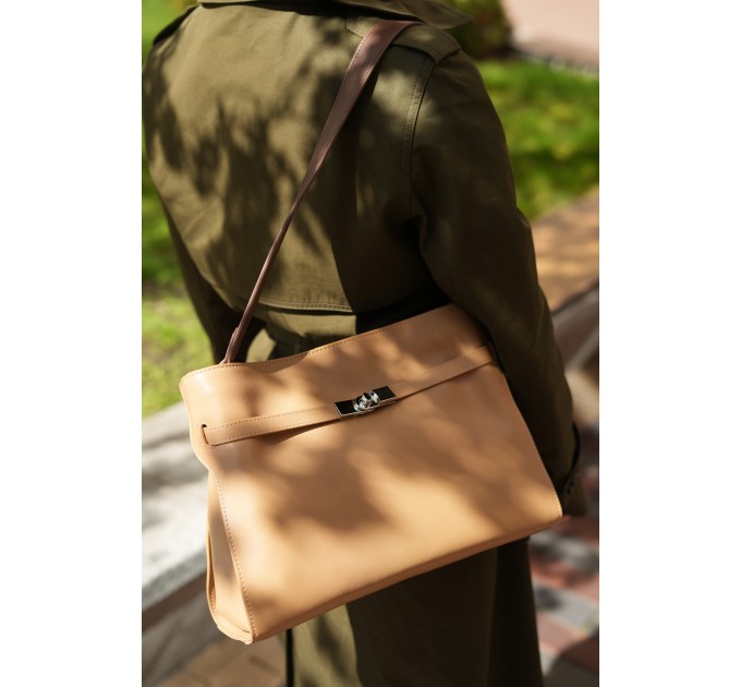 Сумка женская кожанная бежевая BAGS4LIFE (T) 5157# с ремешком