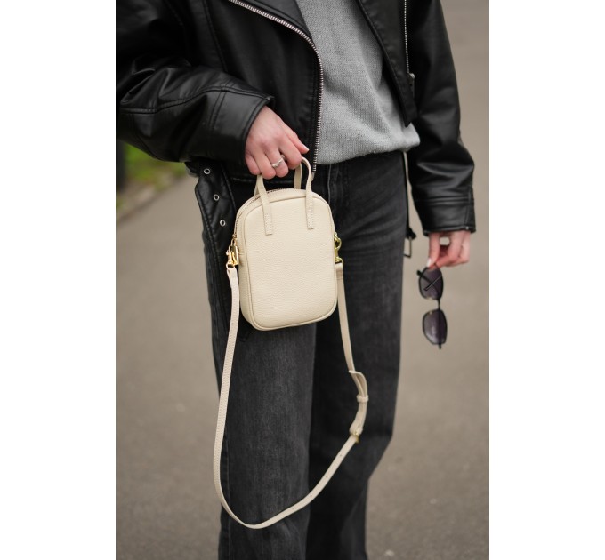 Женская сумка кросс-боди с натуральной кожи молочная BAGS4LIFE (T) 88362 с ручками