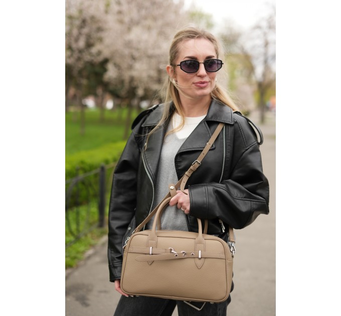 Женская сумка с натуральной кожи серо-бежевая BAGS4LIFE (T) 6037 с ремешком
