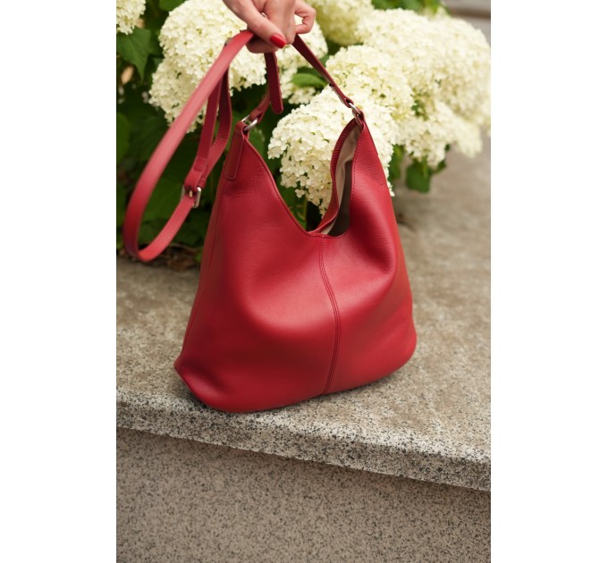 Жіноча сумка-хобо з натуральної шкіри червона BAGS4LIFE 279