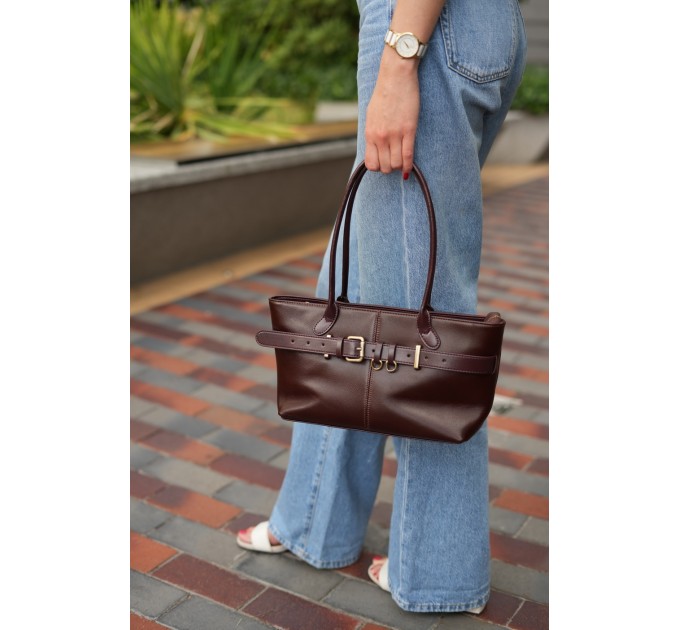Жіноча сумка-багет з натуральної шкіри коричнева BAGS4LIFE 3018 з ремінцем