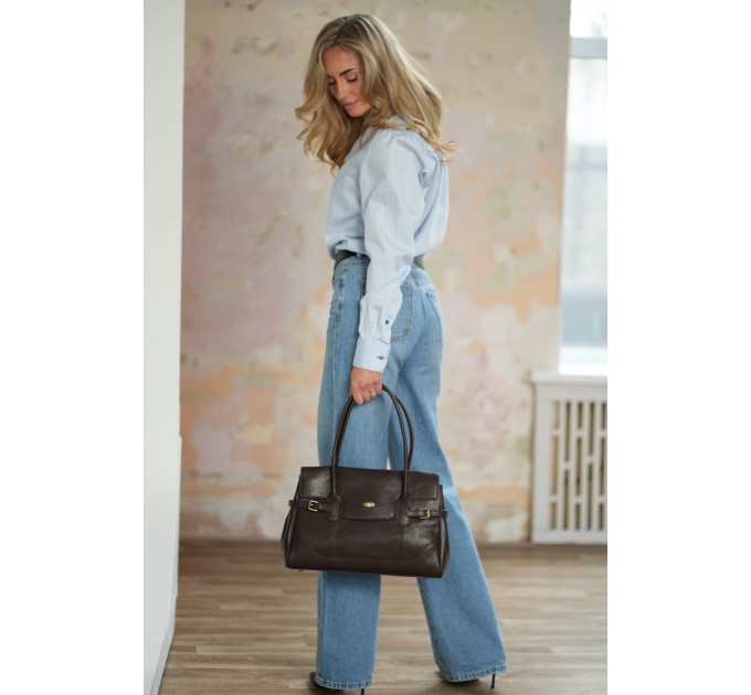 Женская сумка-тоут из натуральной кожи коричневая BAGS4LIFE 6048 с ремешками