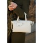 Женская сумка с натуральной кожи бело-молочная BAGS4LIFE (T) 5158 с брелком "слоненок"