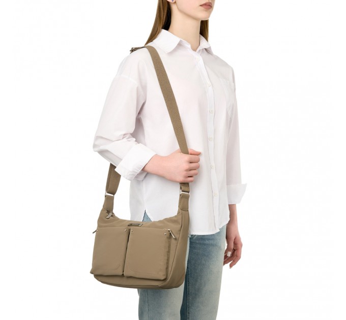 Сумка-месенджер жіноча з поліестера світло-коричнева EPOL 6116-03 з накладними карманами