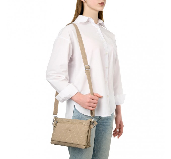 Сумка крос-боді жіноча з поліестера бежева BAGS4LIFE 88007 стьобана кишеня