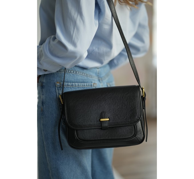 Женская сумка кросс-боди из натуральной кожи черная BAGS4LIFE 88366 с клапаном