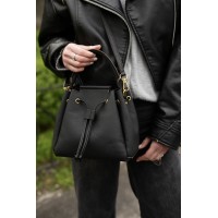 Сумка жіноча з натуральної шкіри чорна BAGS4LIFE 81899 з довгою ручкою