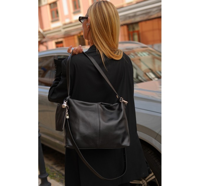Жіноча сумка-хобо з натуральної шкіри чорна BAGS4LIFE 8580